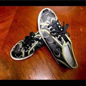 Women’s Coach Shoes Size 7.5